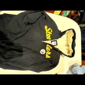 Woman’s NFL Steelers Sherpa lined zip up hoodie.